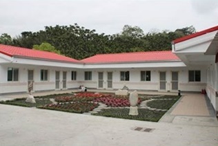 Three-Section Compound