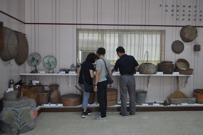 10月9日陳氏家族旅遊2人參訪