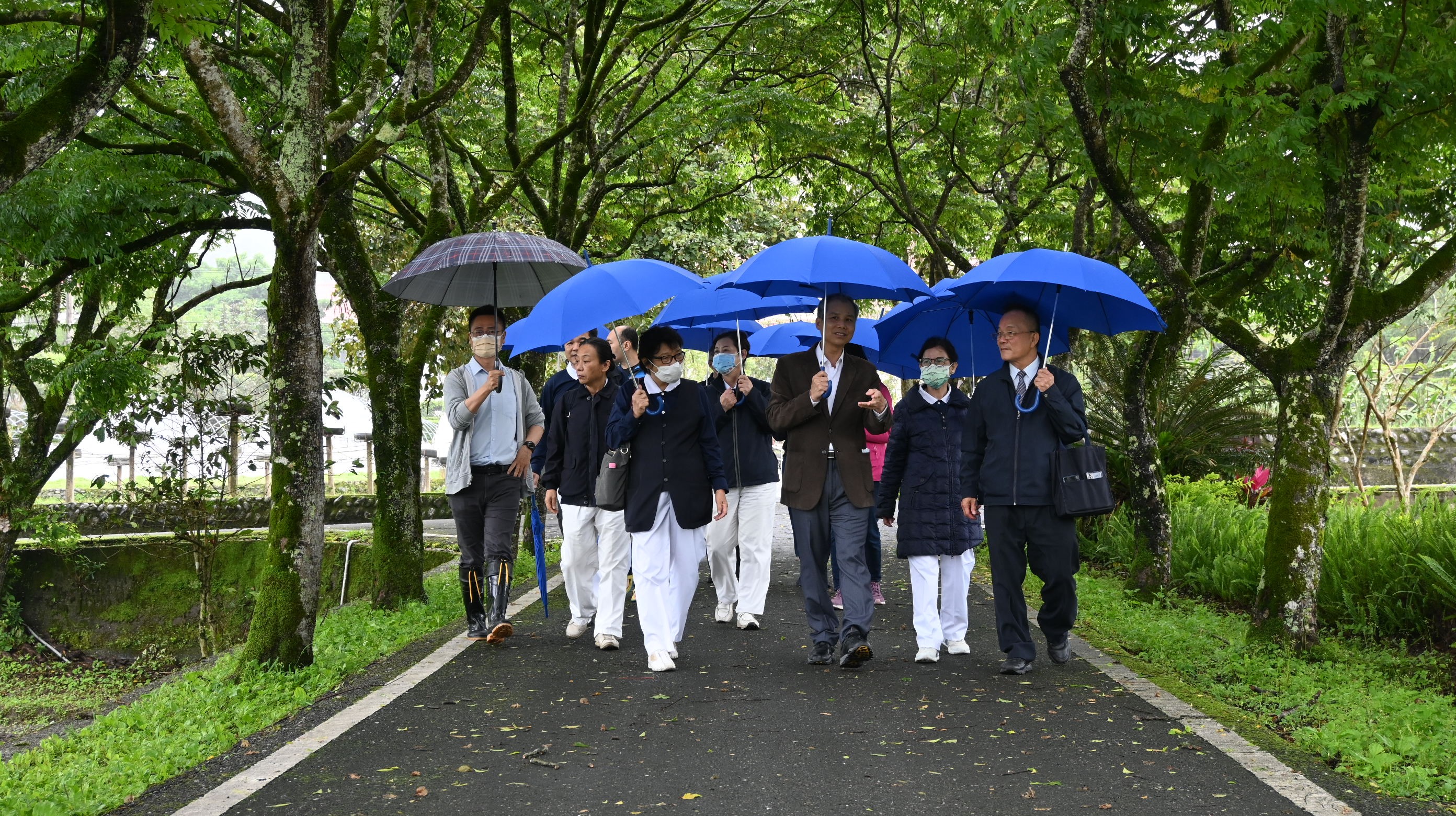 0407慈濟慈善基金會10人參訪