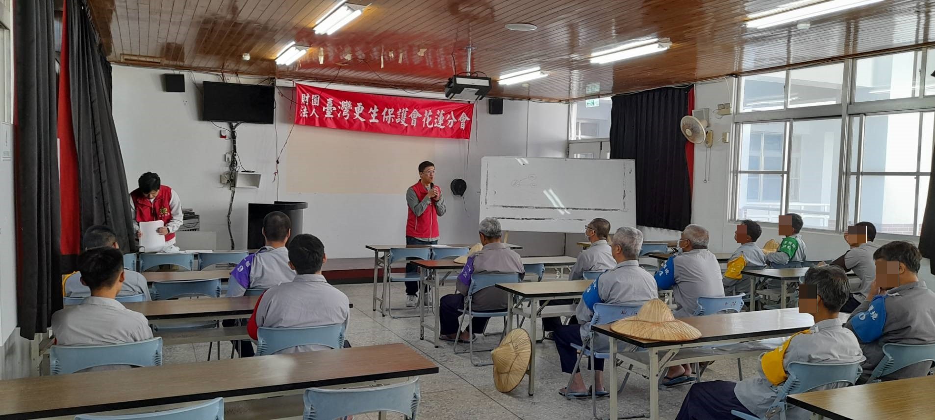 1120臺灣更生保護會花蓮分會張維勳個管師蒞監辦理業務宣導