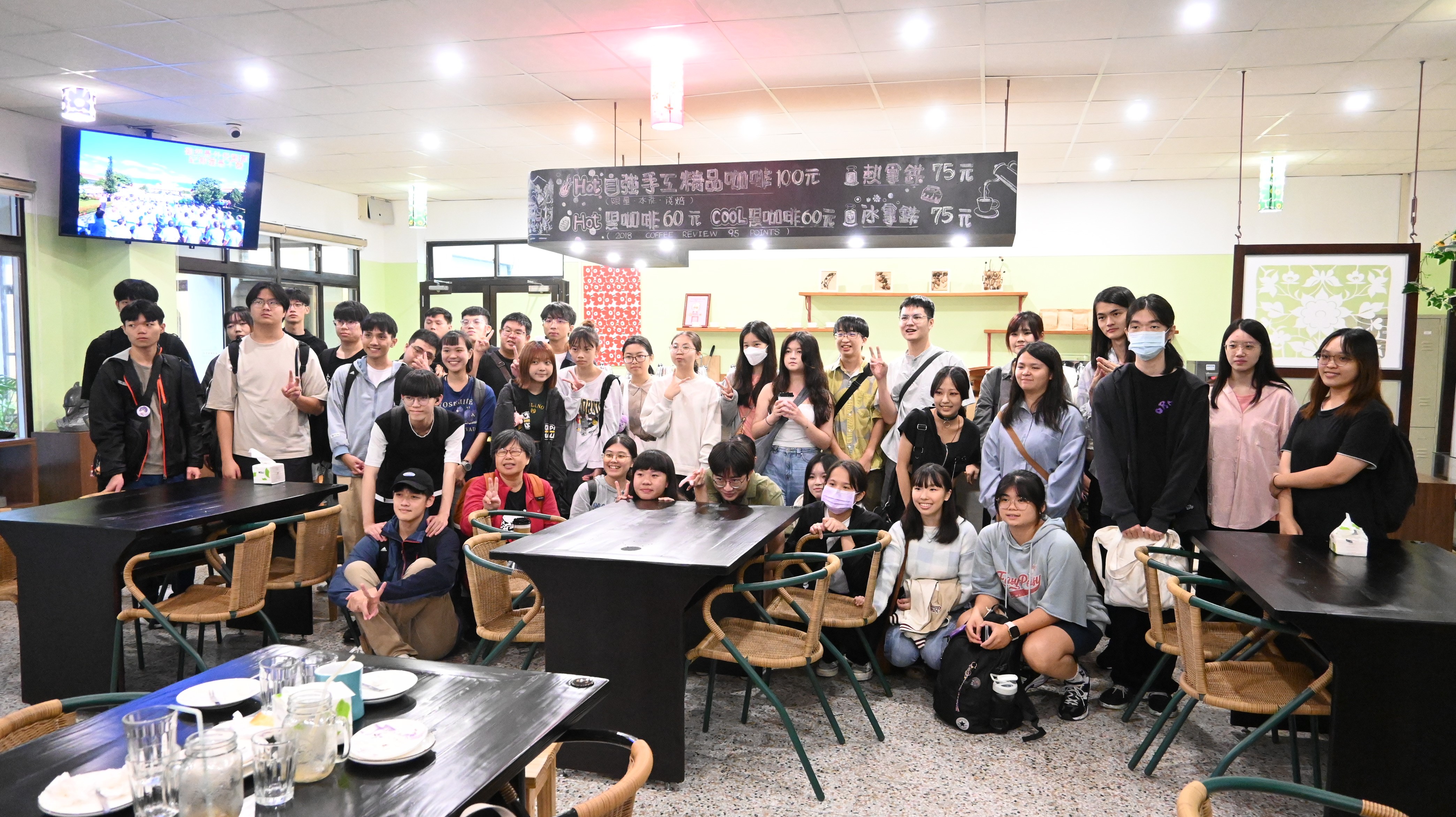 1030國立東華大學社會學系來監參觀