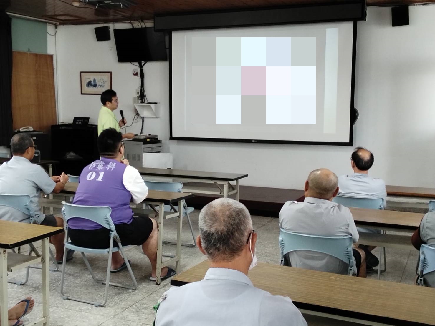 本監0513與金融監督管理委員會共同邀請玉山銀行花蓮分行蔡家翼副理來監辦理理財理債暨反詐騙宣導